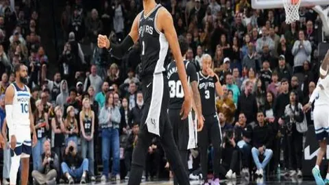 切尔西失误归咎于场地，瓜迪奥拉赞马雷斯卡可靠